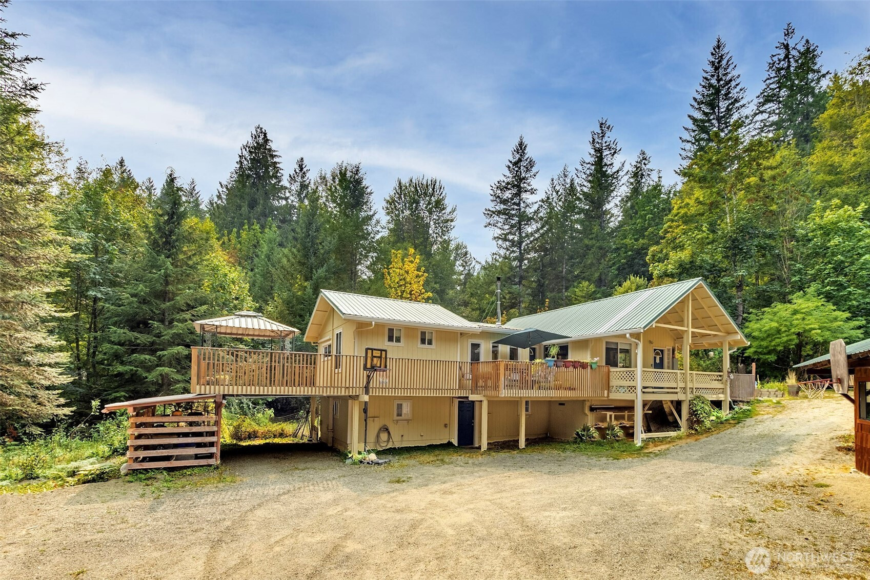 281 23 Cannon Road, Packwood, WA 98361