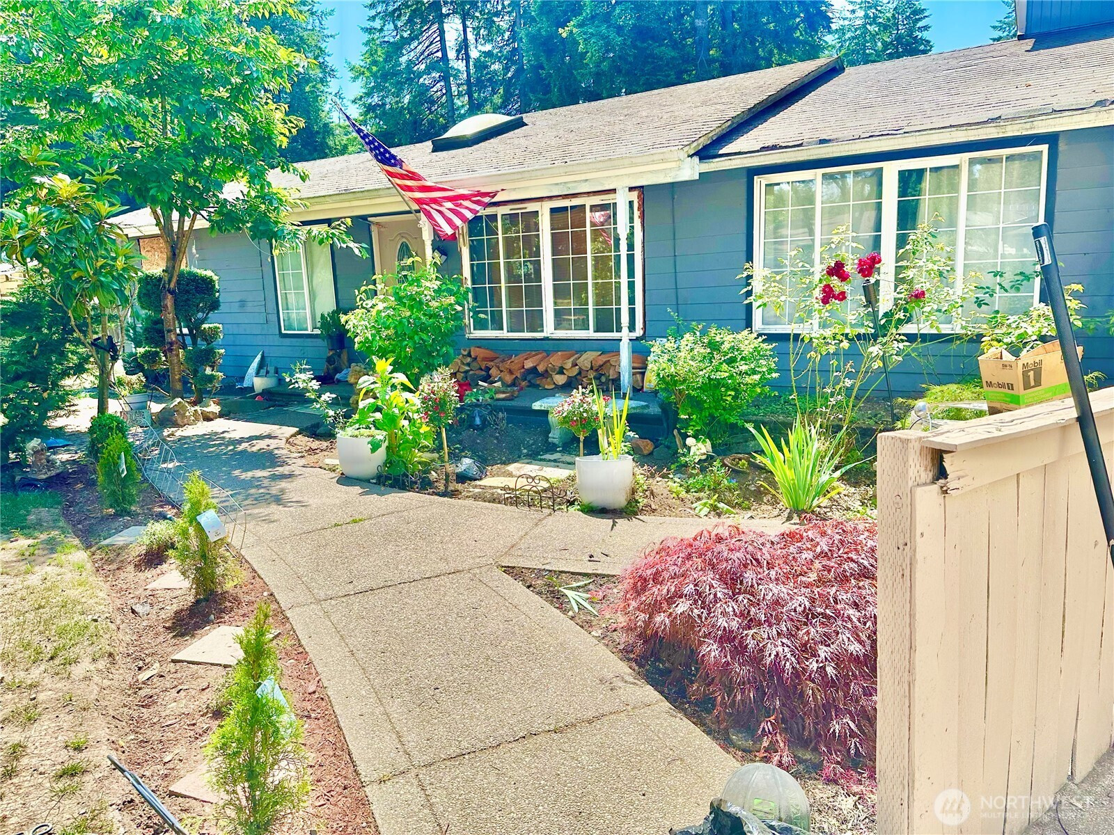 13904 97th Avenue NW, Gig Harbor, WA 98329
