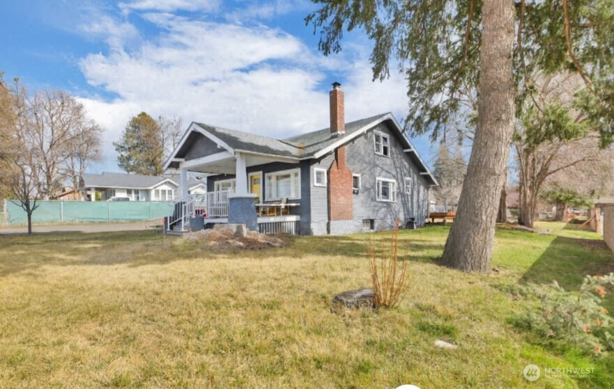24 N Farr Road, Spokane Valley, WA 99206