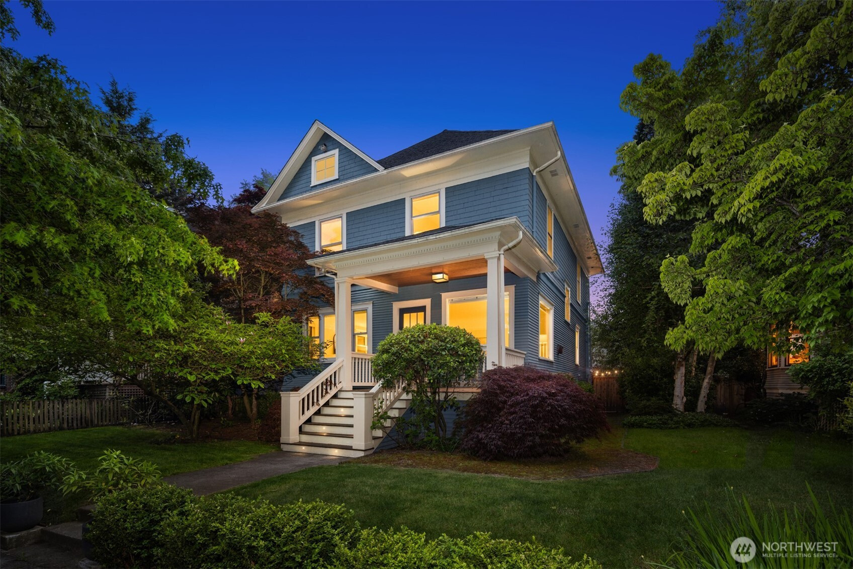 421 16th Avenue E, Seattle, WA 98112