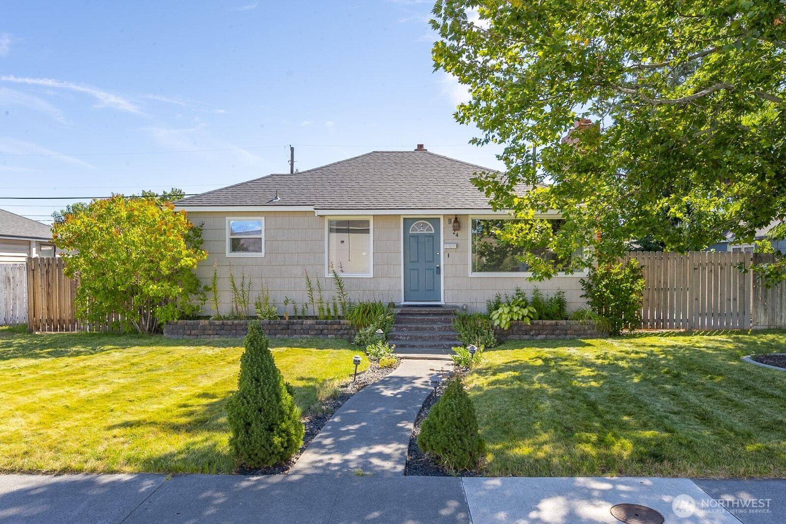 24 E Street SE, Ephrata, WA 98823