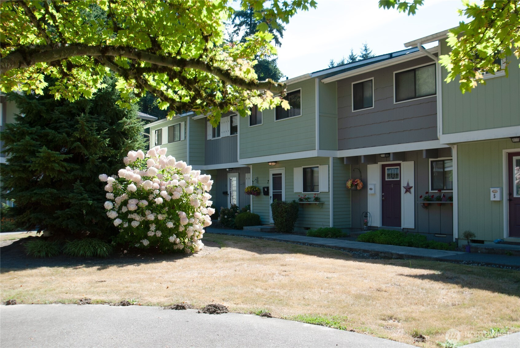 540 N Pine Street, Burlington, WA 98233