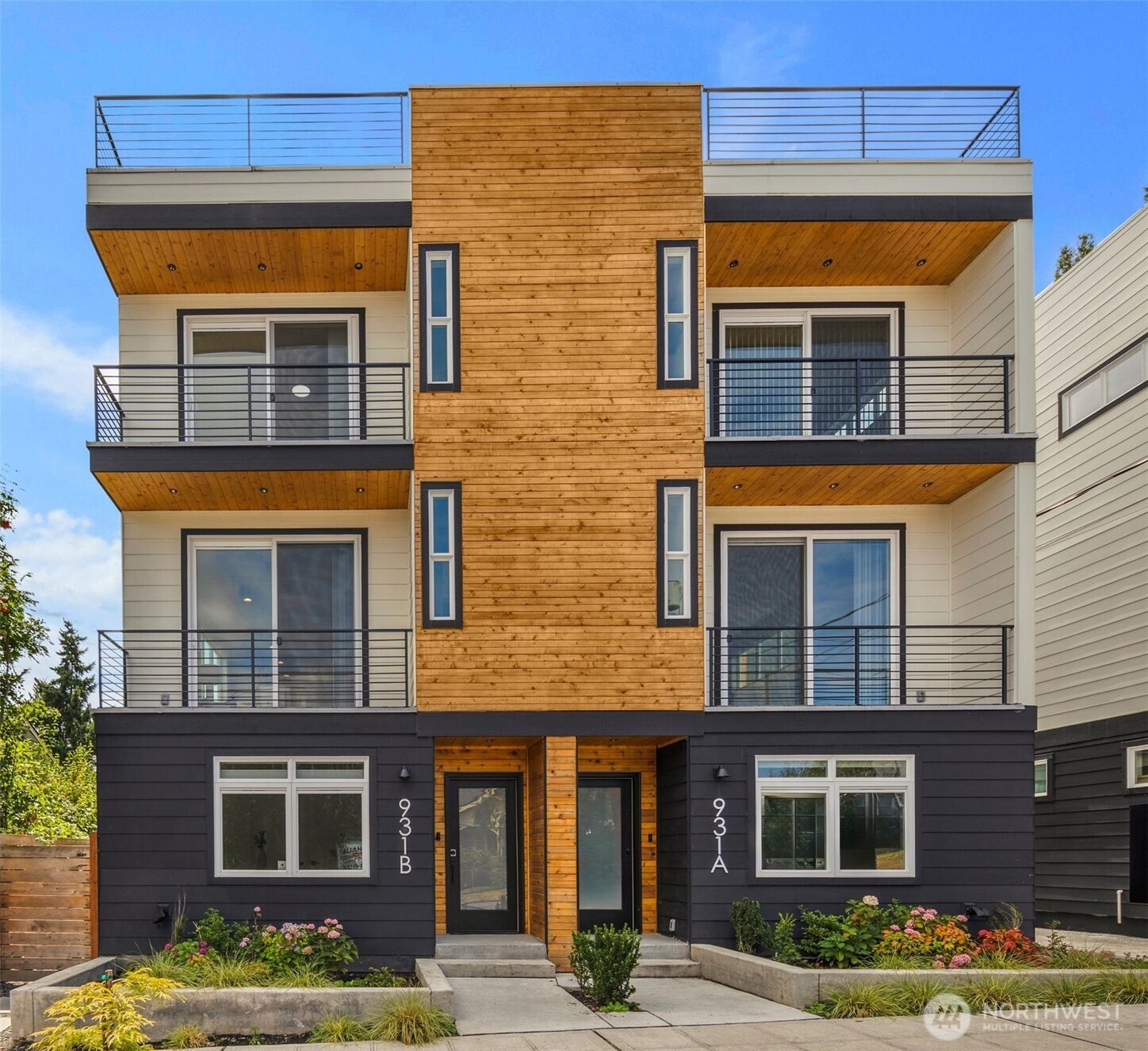 931 N 92nd Street, Seattle, WA 98103