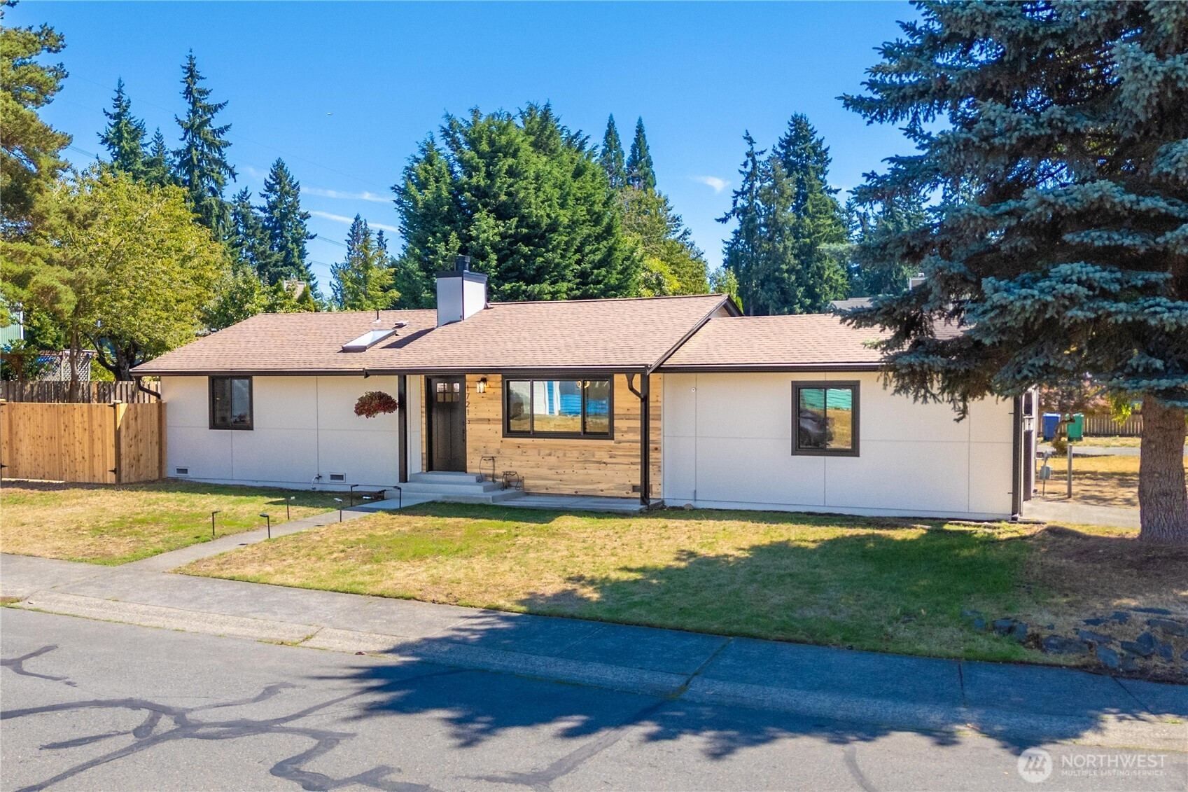 1721 SW 348th Street, Federal Way, WA 98023