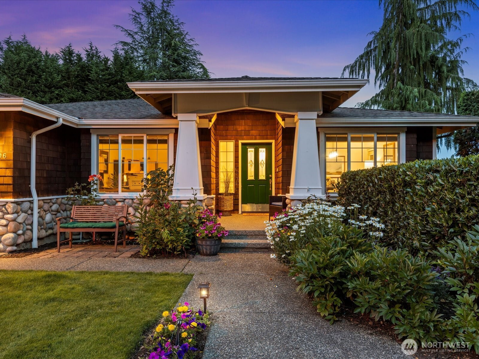 9206 NE 126th Place, Kirkland, WA 98034