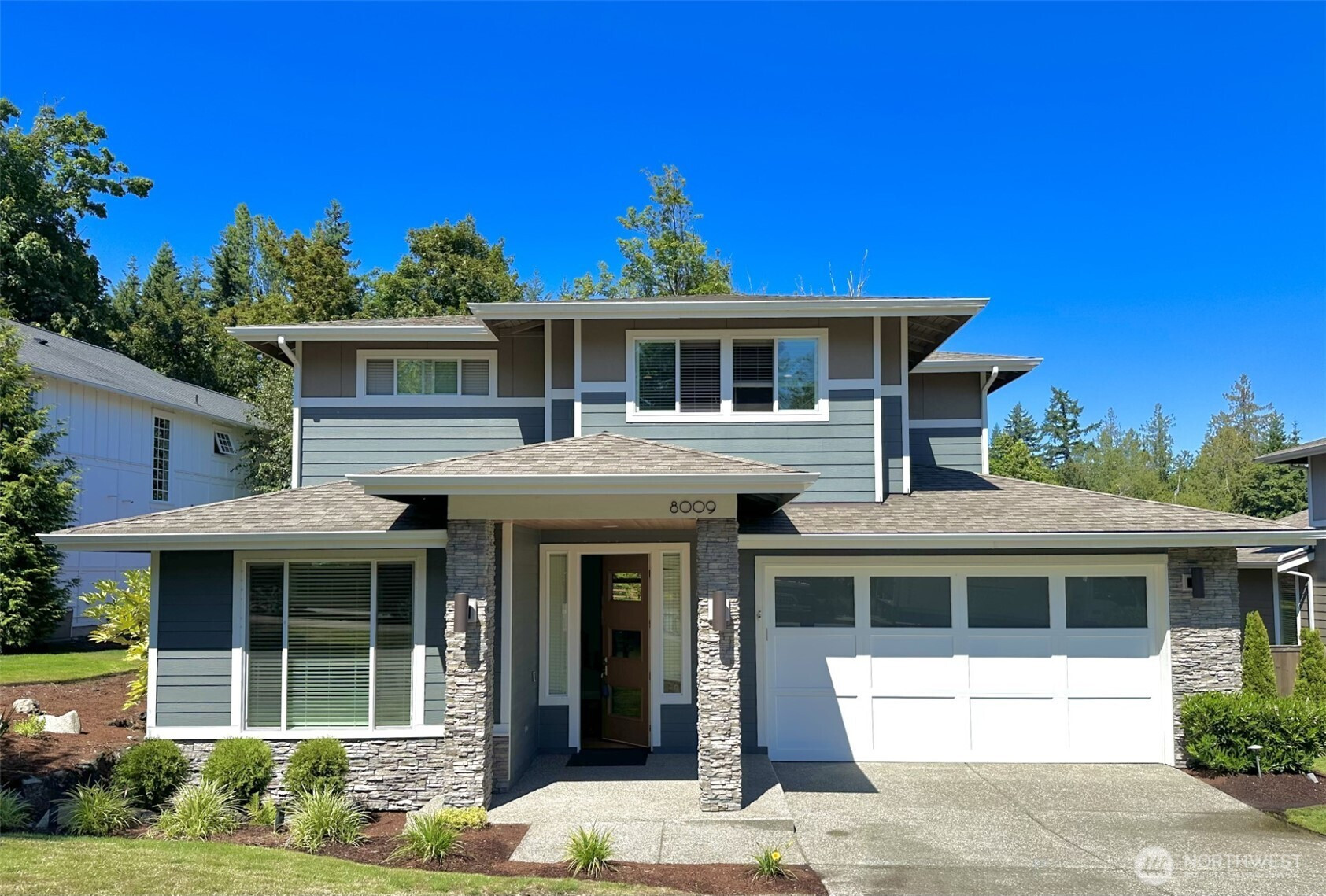 8009 E Commons Court, Port Orchard, WA 98366
