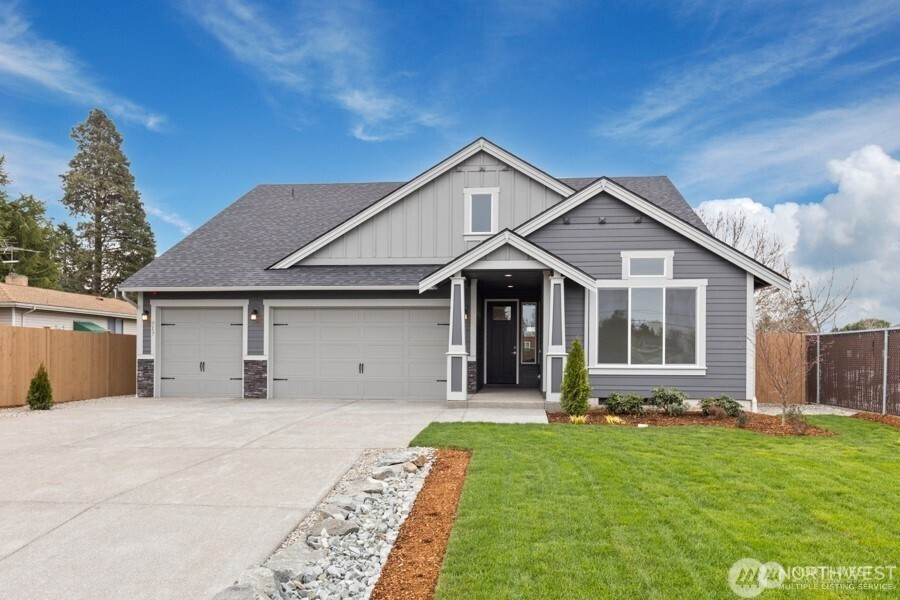 16632 8th Avenue Ct E, Spanaway, WA 98387