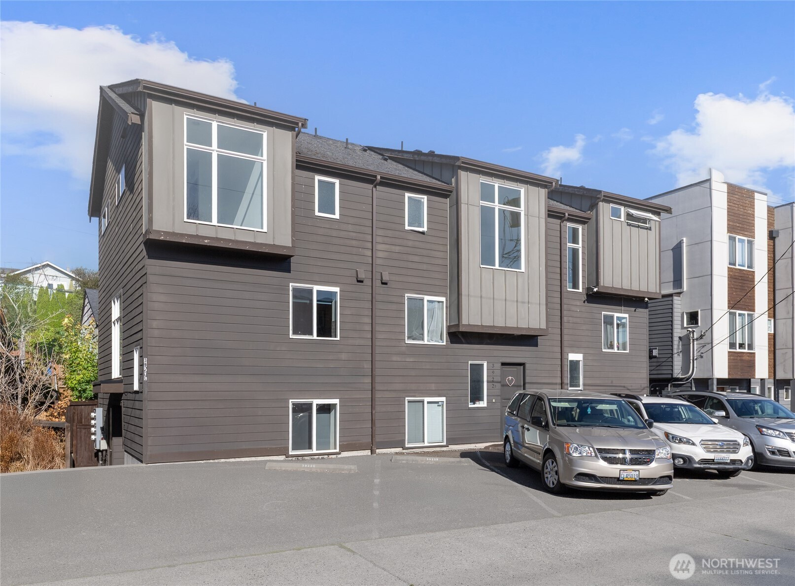 3922 14th Avenue S, Seattle, WA 98108