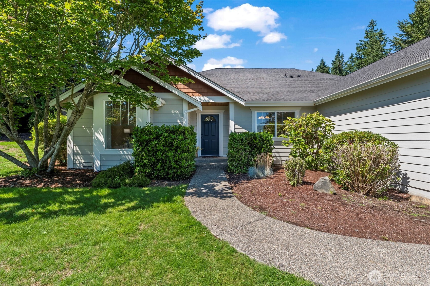 13814 11th Avenue NW, Gig Harbor, WA 98332