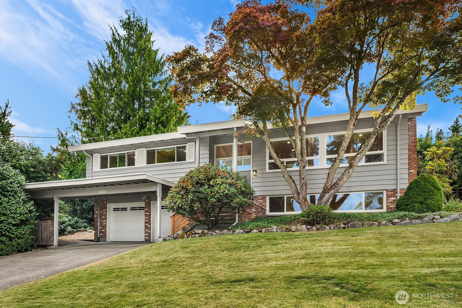 2665 171st Avenue SE, Bellevue, WA 98008