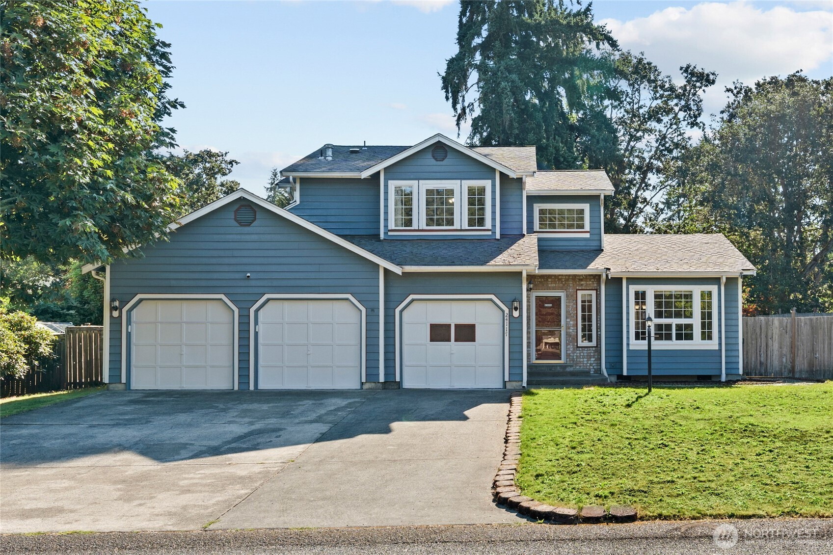 24117 31st Avenue Ct E, Spanaway, WA 98387