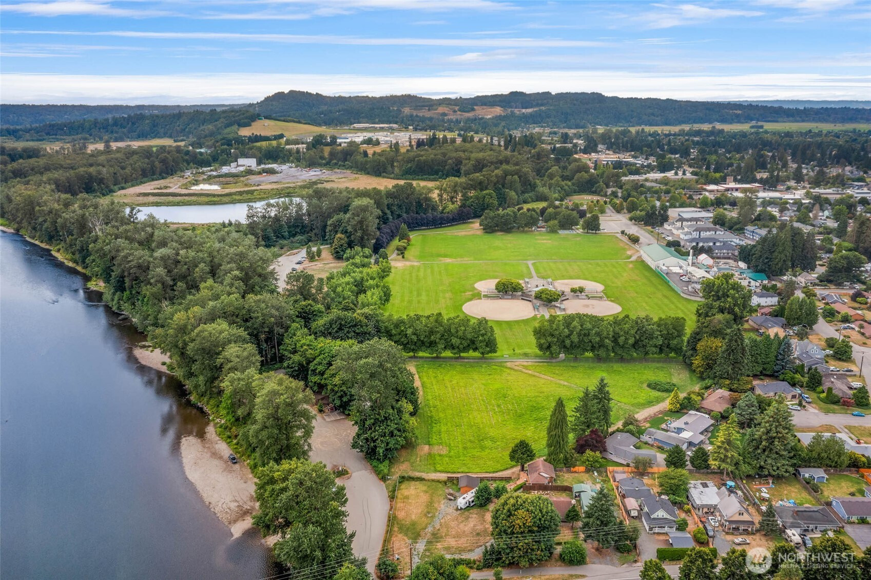 618 RIVERVIEW DRIVE, Monroe, WA 98272
