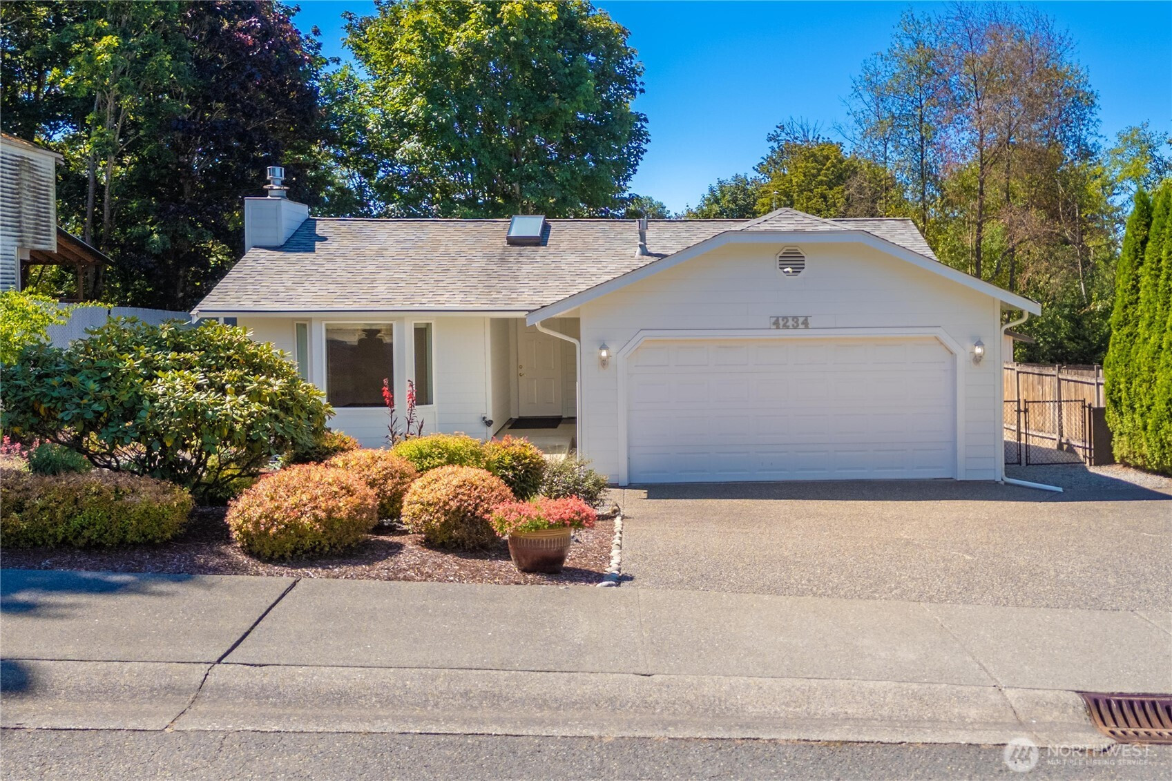 4234 SW 338th Street, Federal Way, WA 98023