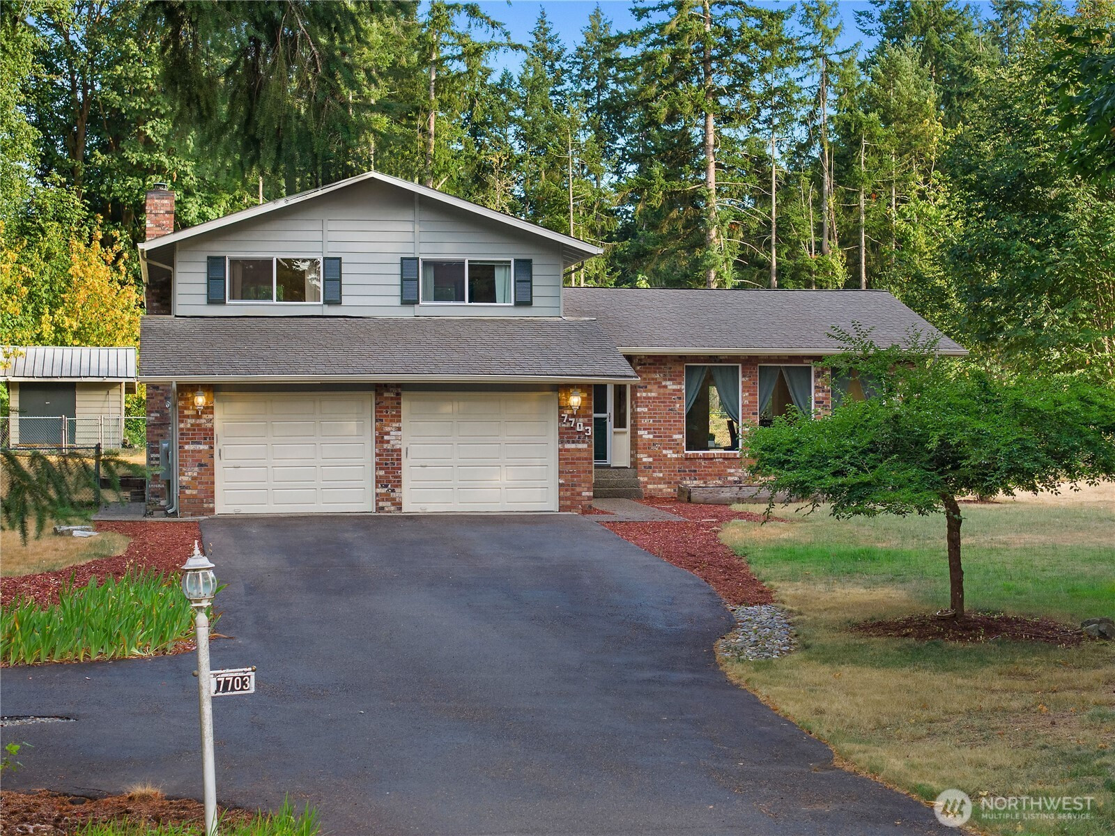7703 Holiday Valley Drive NW, Olympia, WA 98502