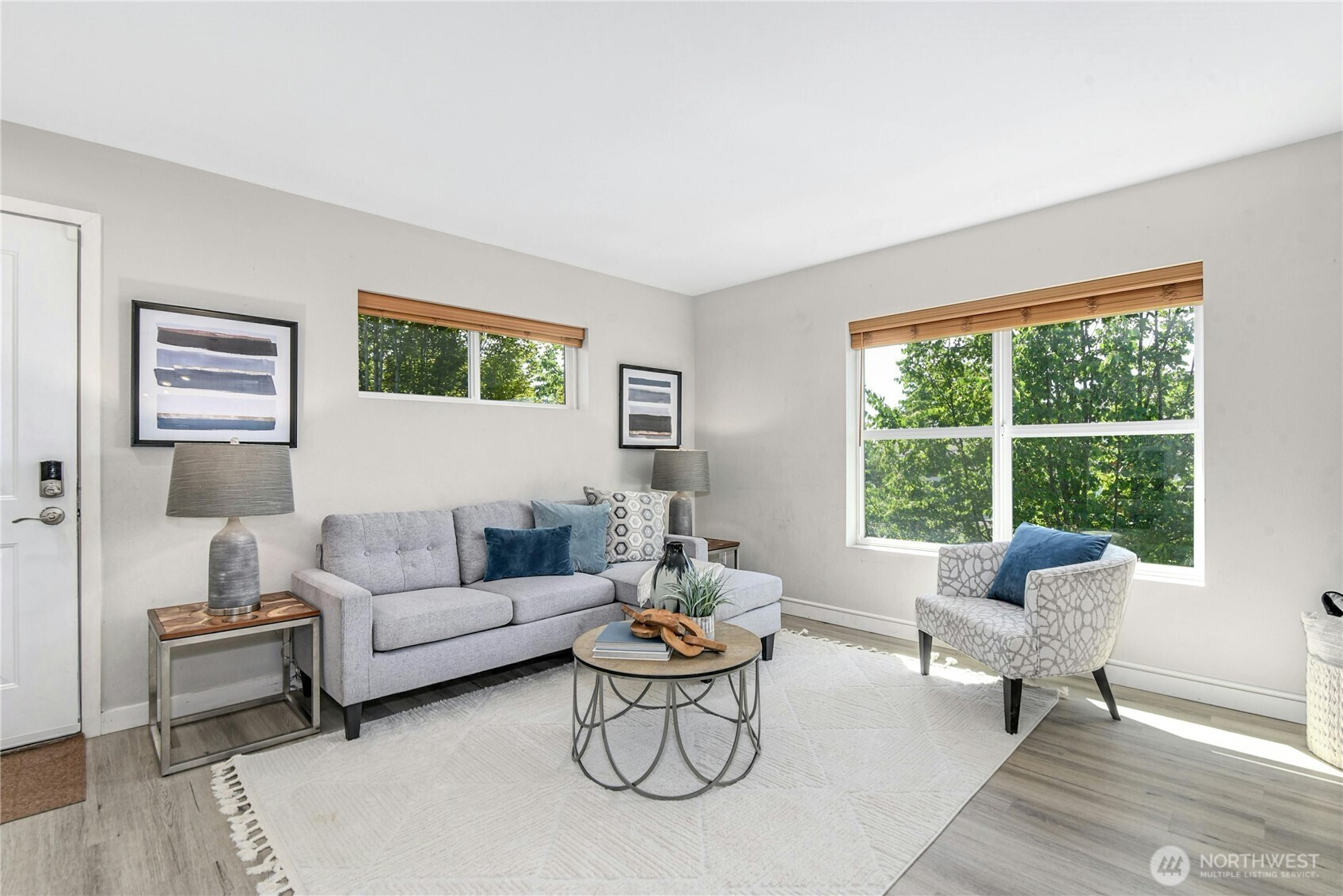 1698 25th Place NE, Issaquah, WA 98029