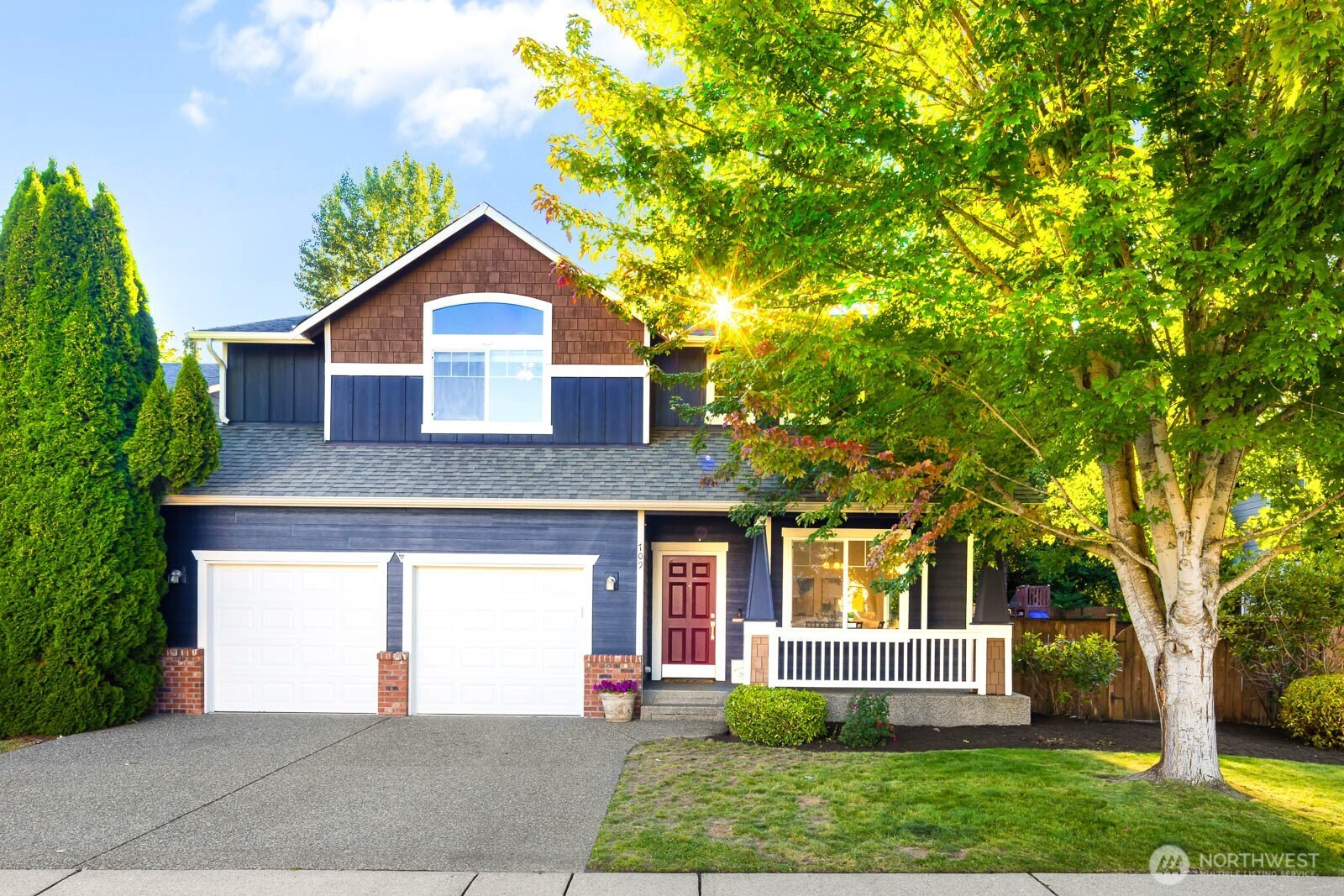 709 Rosario Place NE, Renton, WA 98059