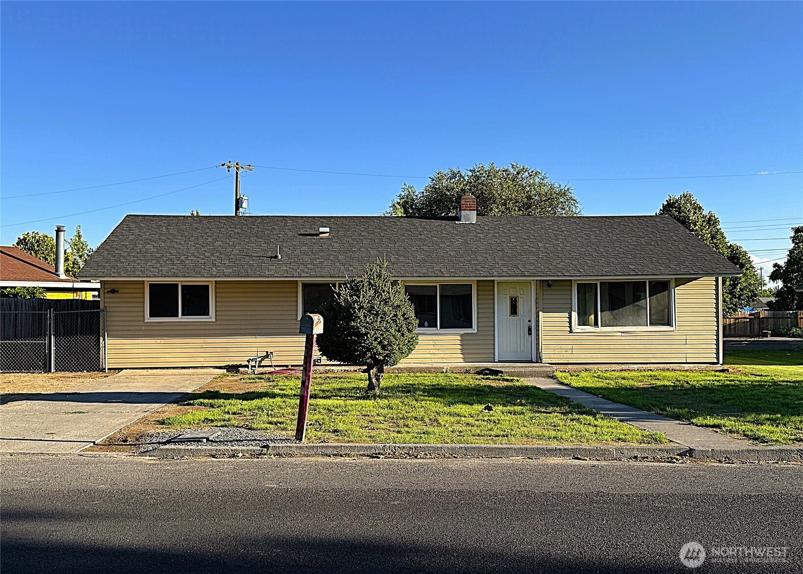 334 E Elm Street, Othello, WA 99344
