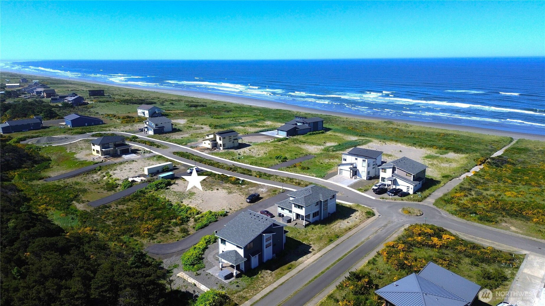 1505 Beach Glass Lane, Westport, WA 98595