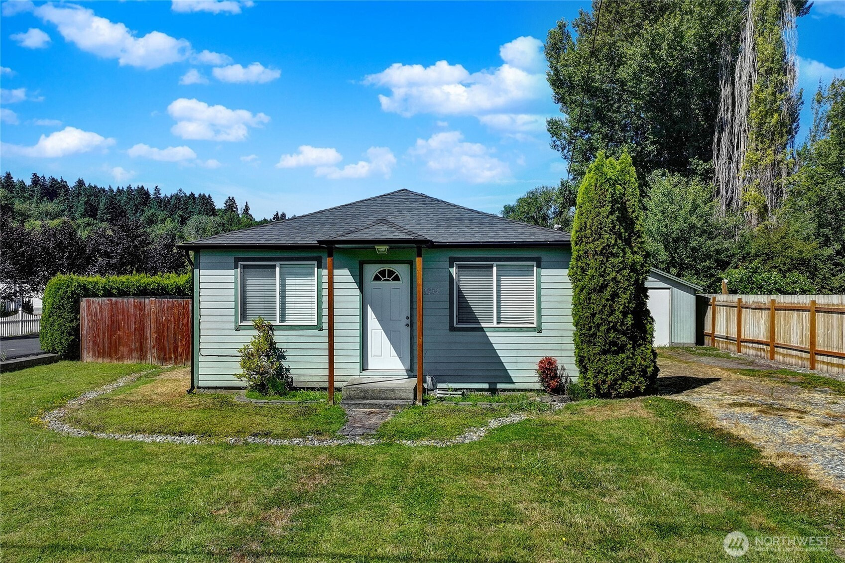 1234 14th Street SW, Puyallup, WA 98371