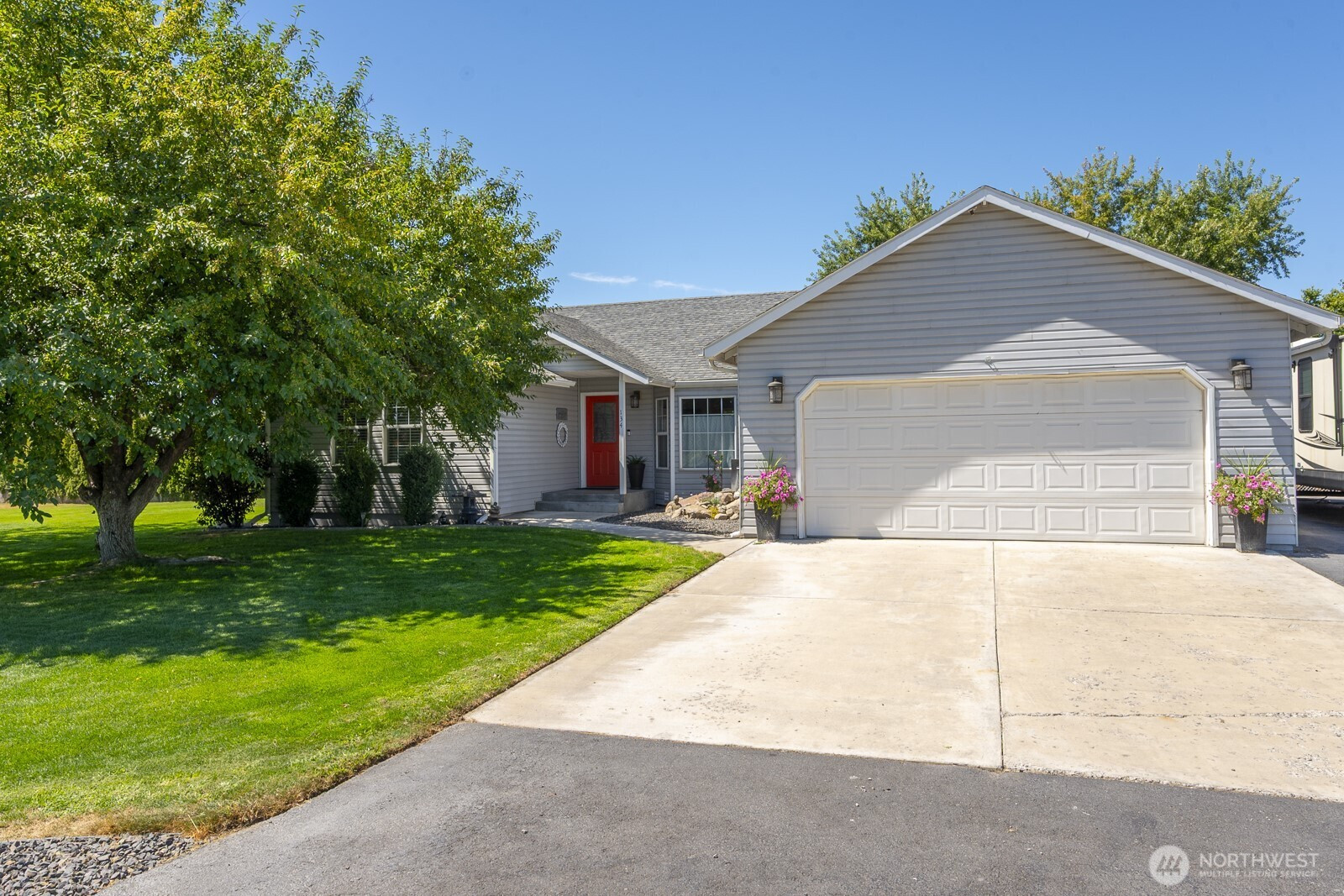 134 Young Road NE, Moses Lake, WA 98837