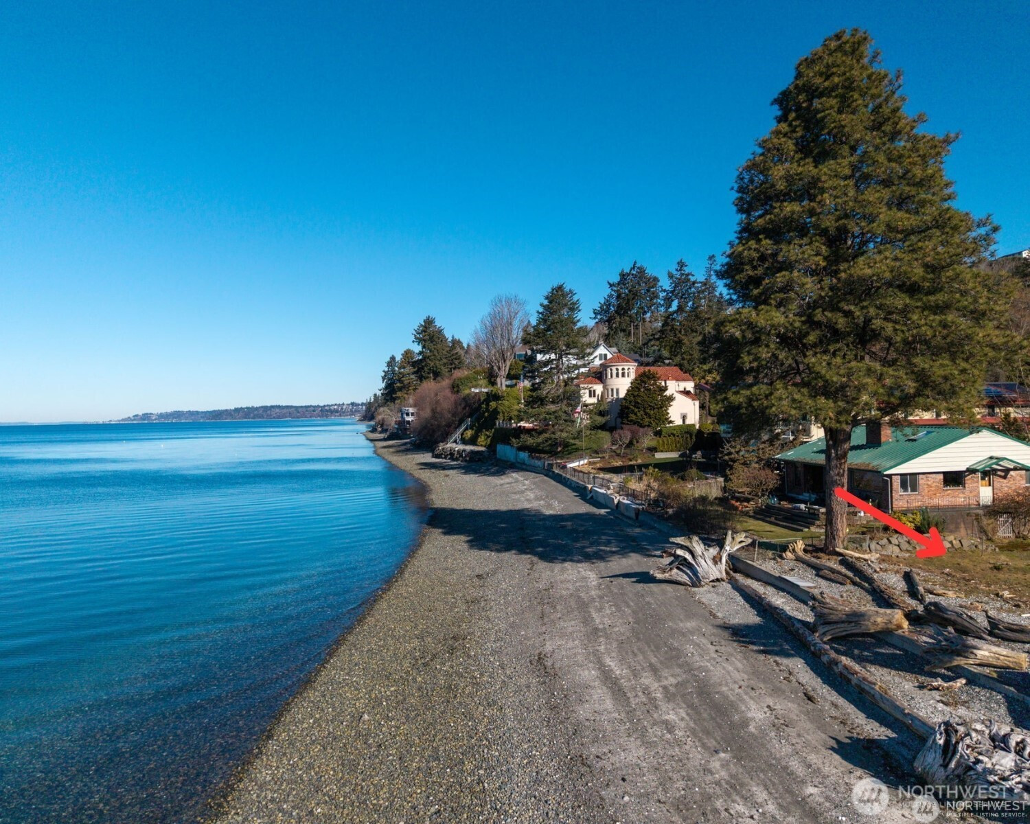 702 S 280th St, Des Moines, WA 98198