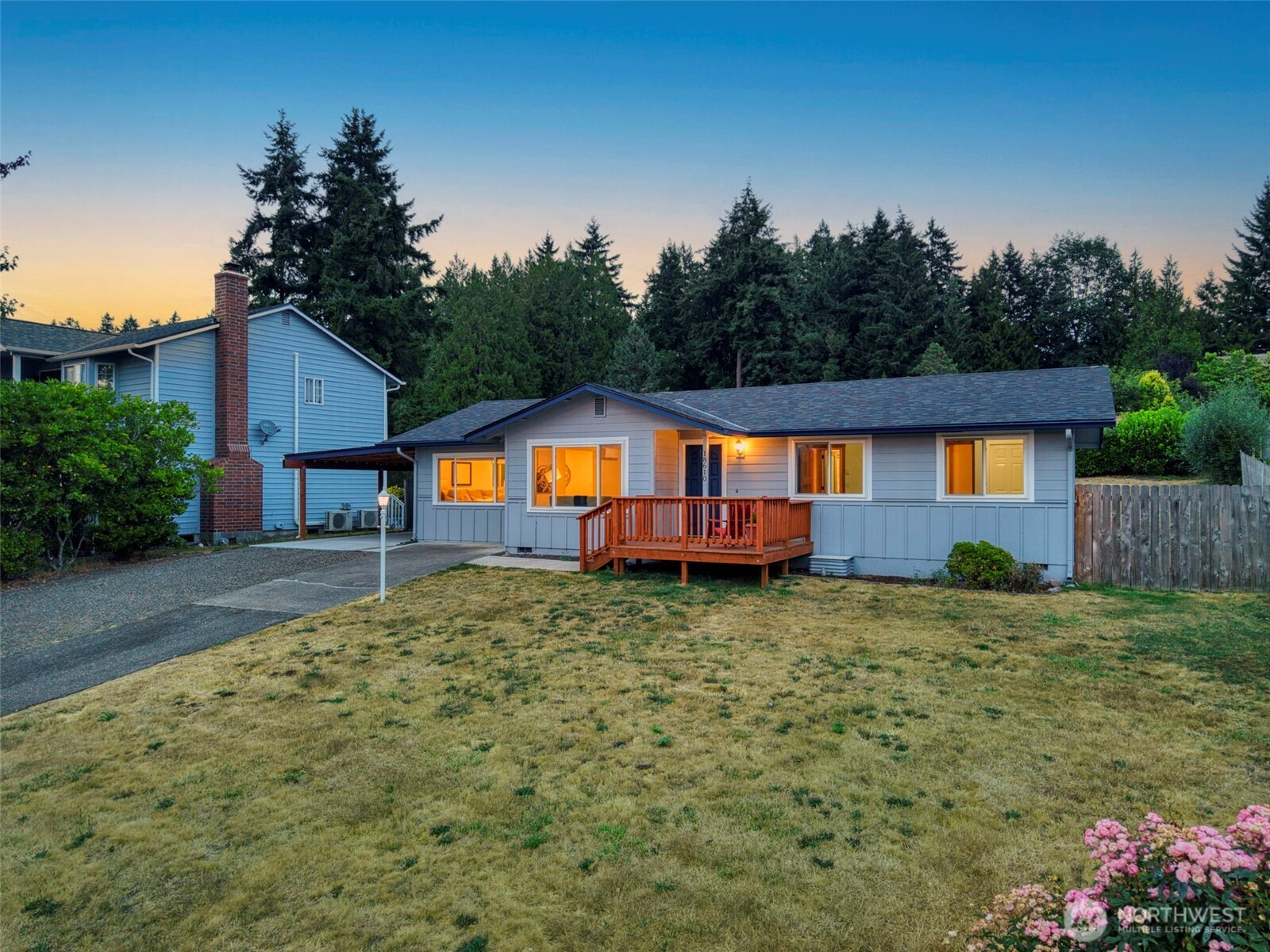 18610 10th Avenue NE, Poulsbo, WA 98370