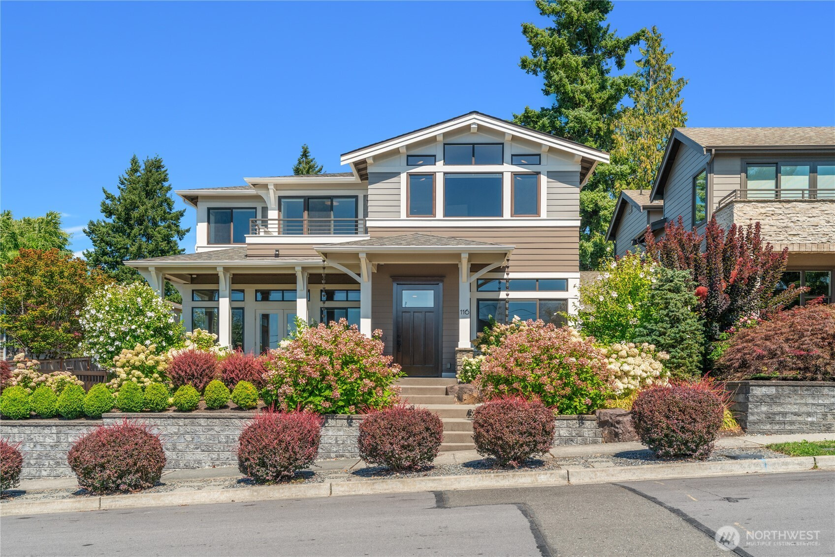 116 12th Avenue, Kirkland, WA 98033