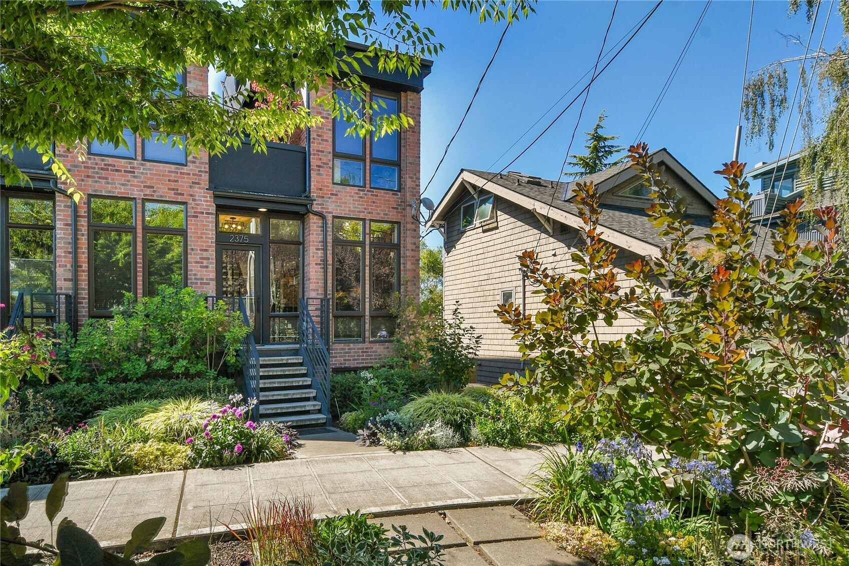 2375 Minor Avenue E, Seattle, WA 98102