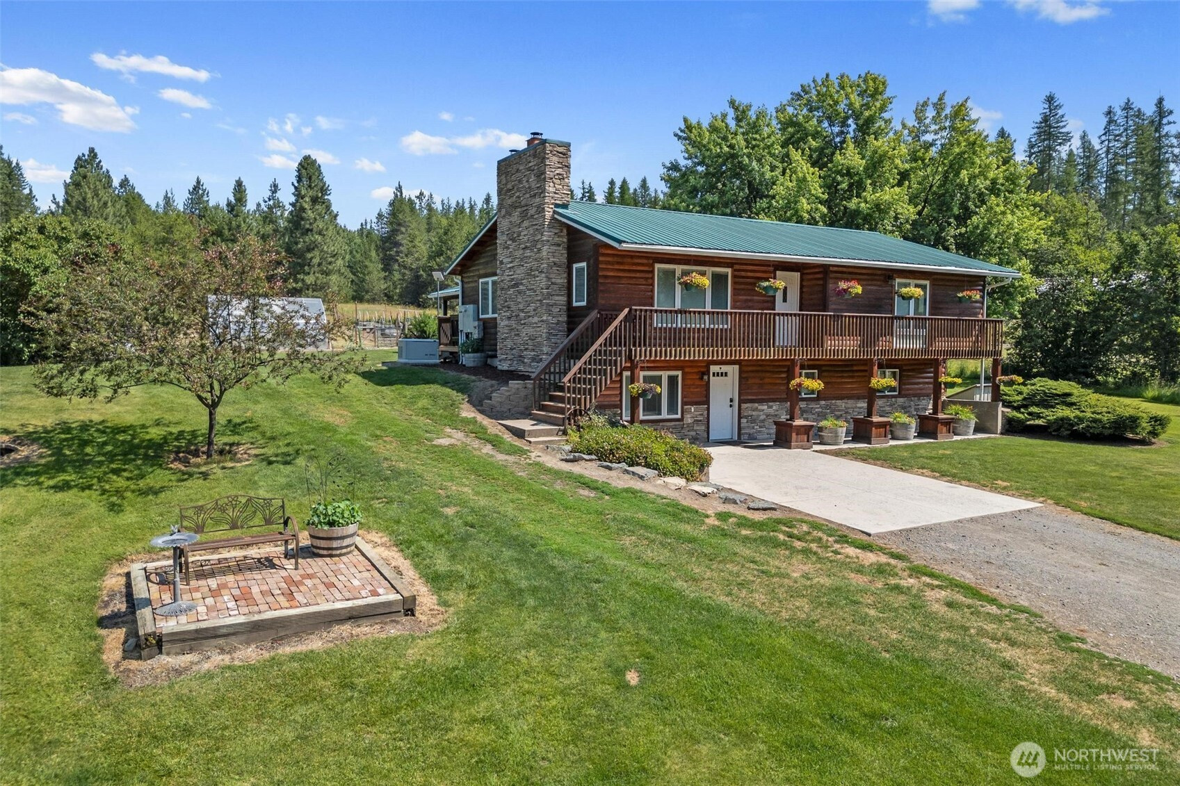 1381 Little Twin Lakes Road, Colville, WA 99114