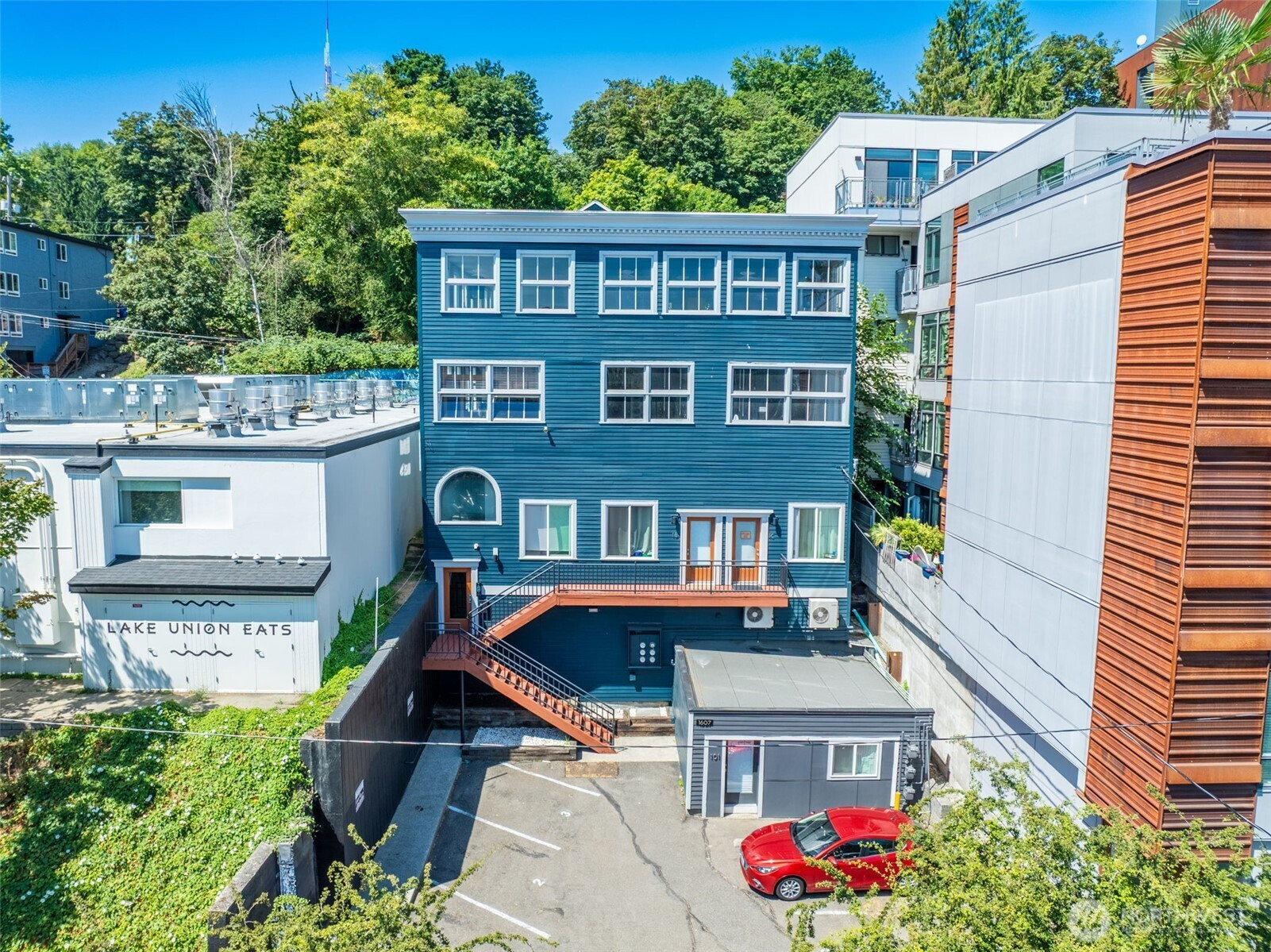1607 Dexter Avenue N, Seattle, WA 98109