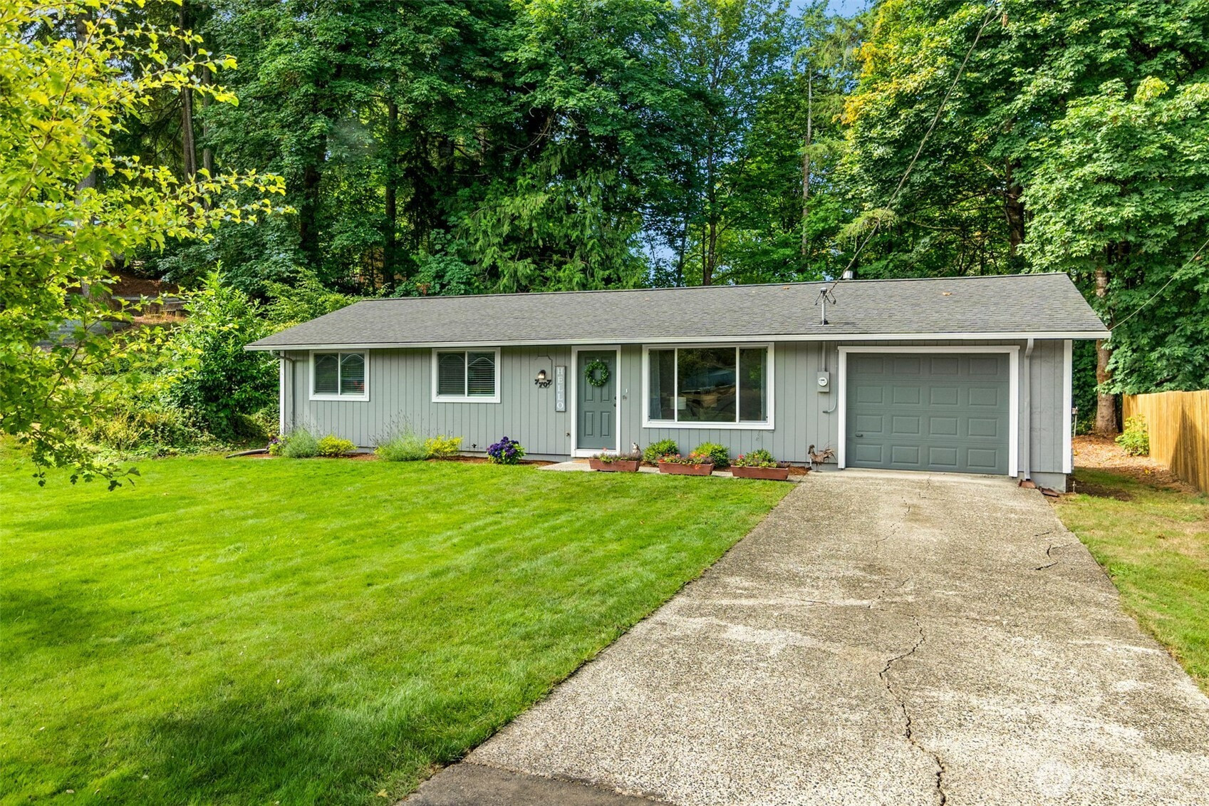 7707 Greenridge Loop SW, Olympia, WA 98512