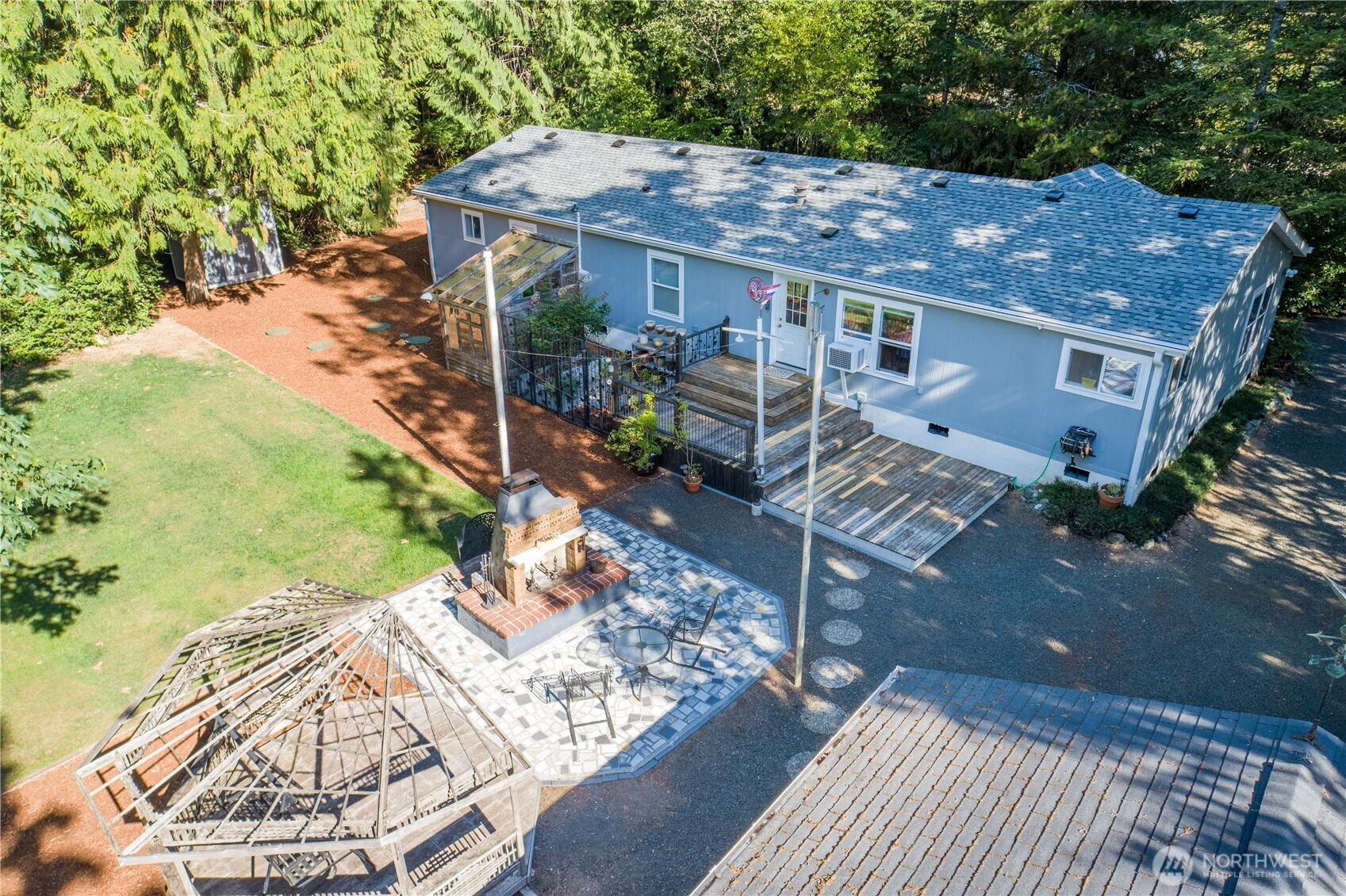 221 E Ashwood Lane, Shelton, WA 98584