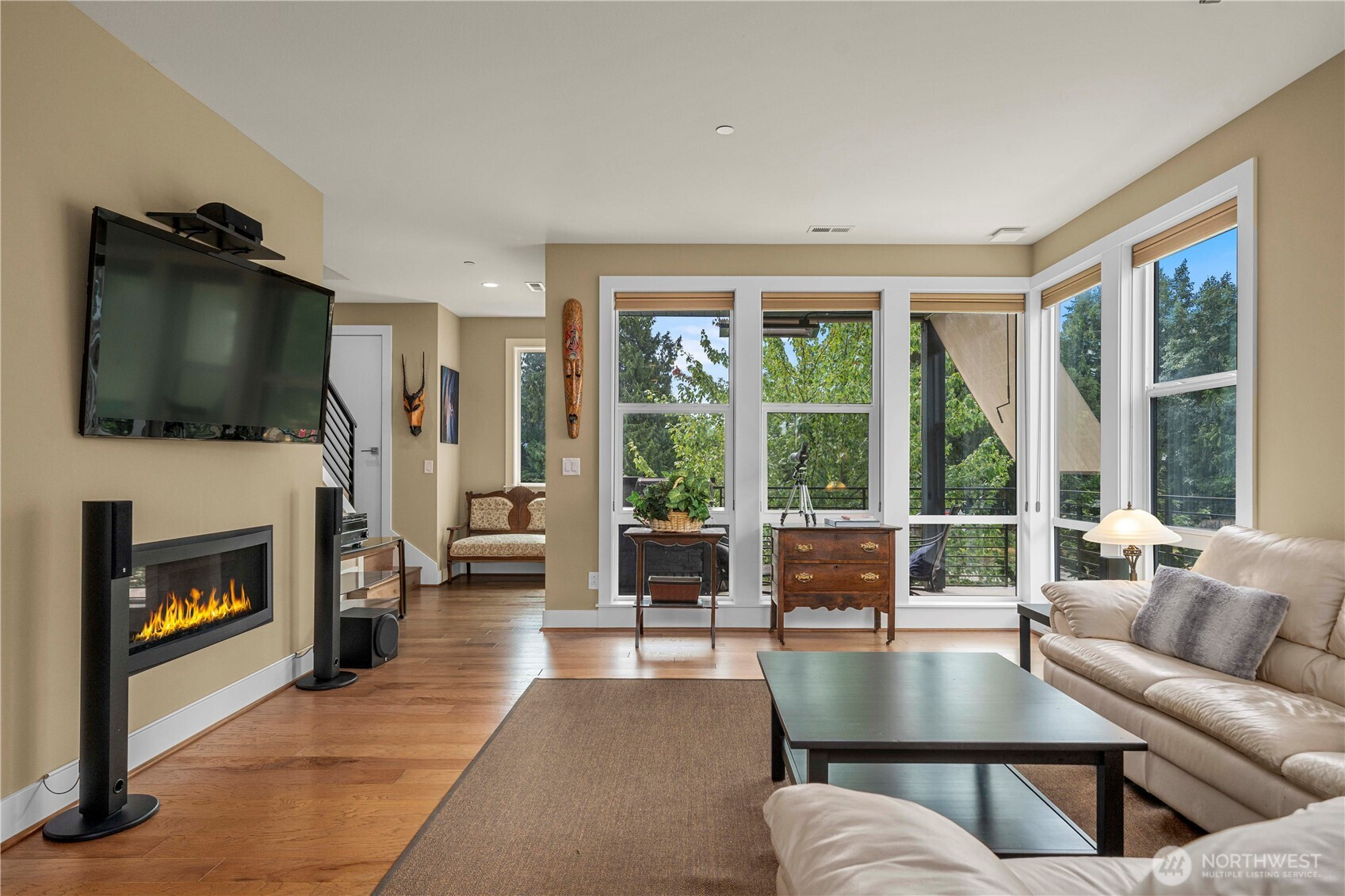 9710 NE Main Street, Bothell, WA 98011