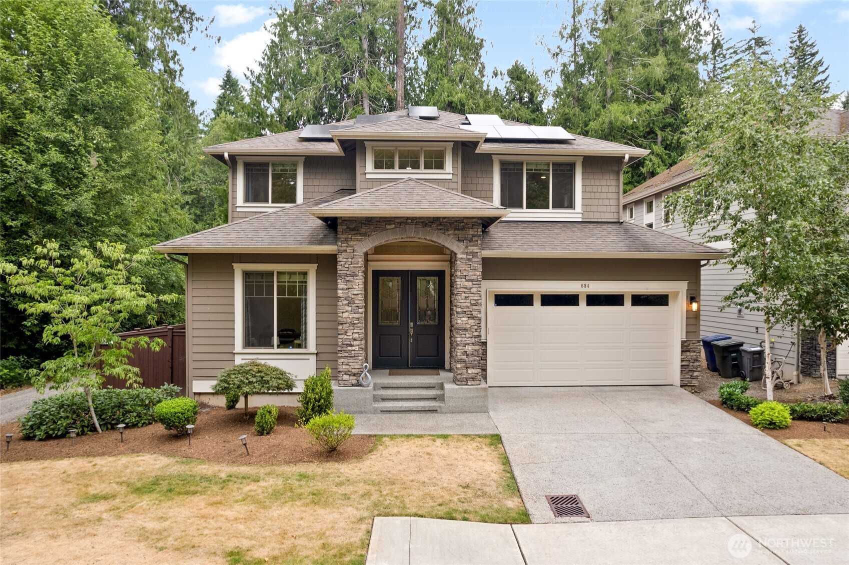 684 235th Avenue NE, Sammamish, WA 98074