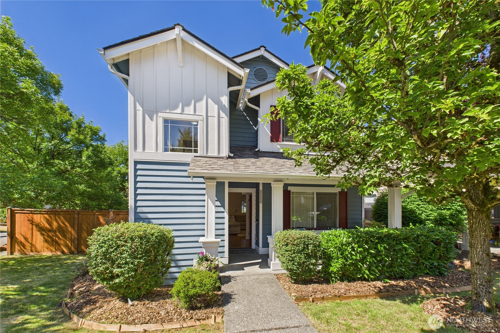 9809 223rd Pl NE, Redmond, WA 98053