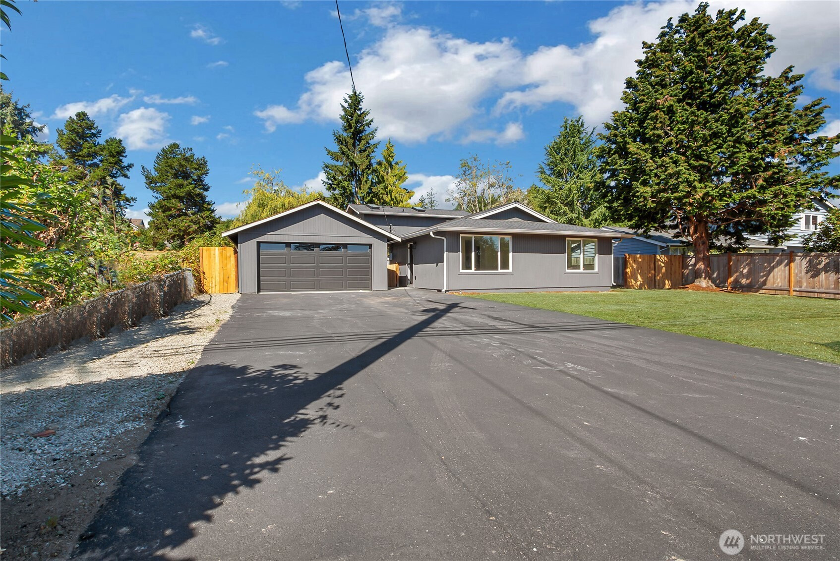 9422 Woodland Avenue E, Puyallup, WA 98371
