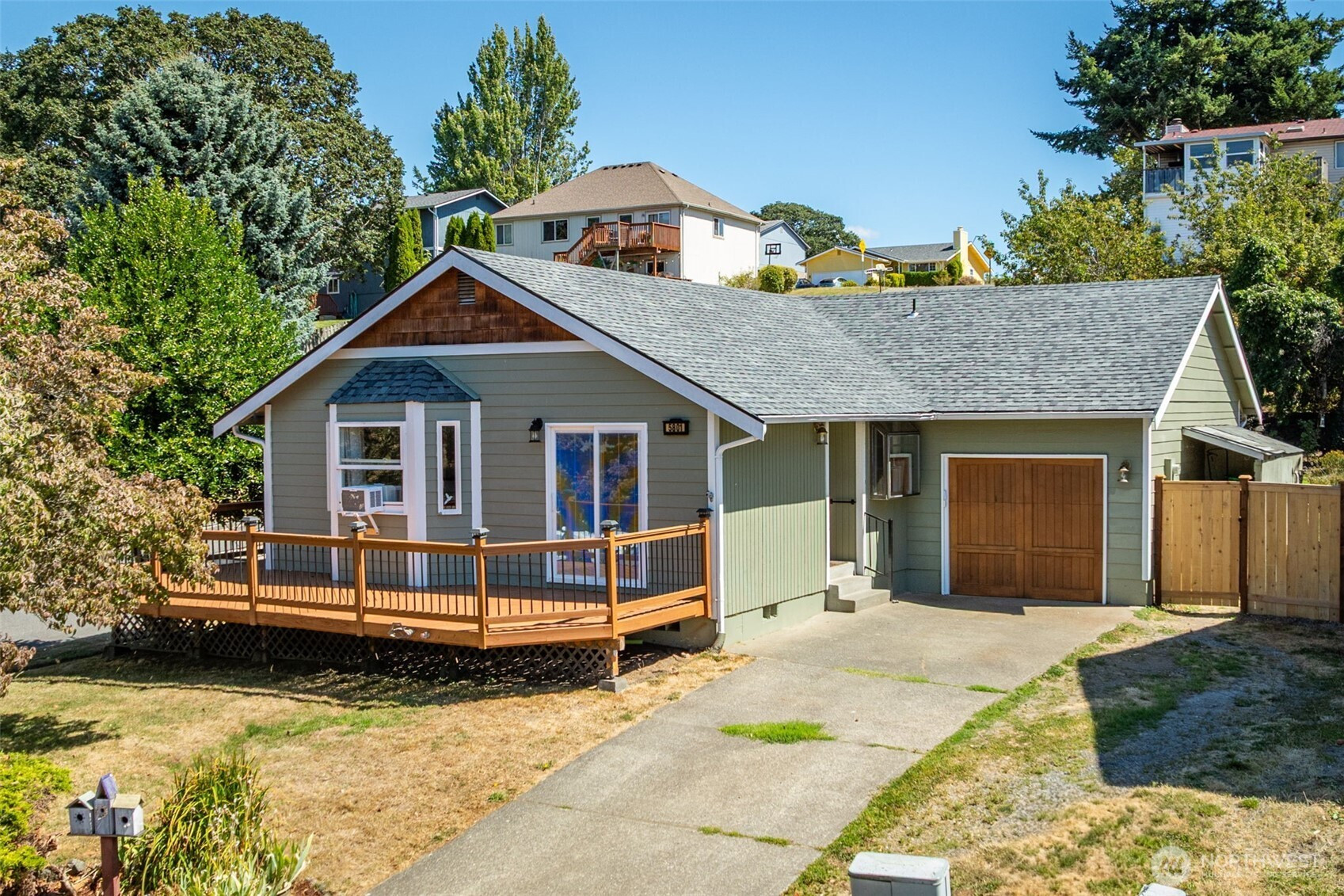 5801 S Cheyenne Street, Tacoma, WA 98409
