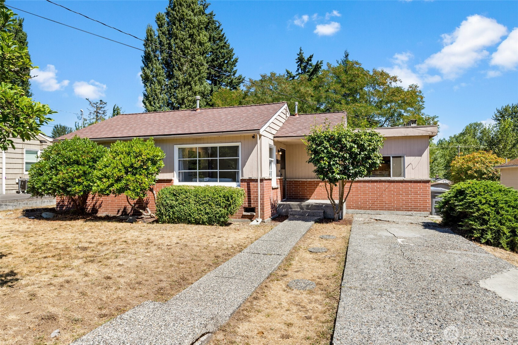 15310 26th Avenue NE, Shoreline, WA 98155