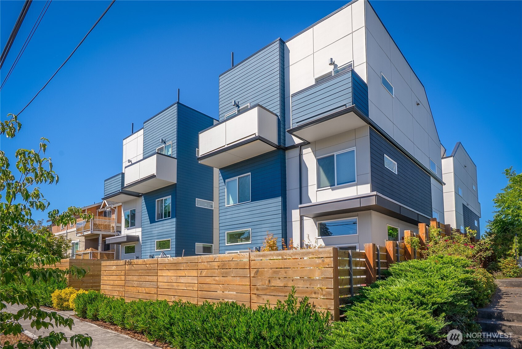 738 C N 92nd Street, Seattle, WA 98103