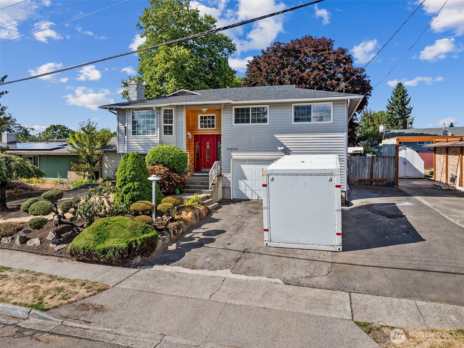 10606 SE 226th Street, Kent, WA 98031