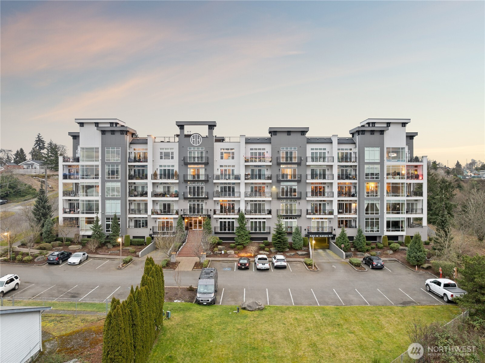 320 E 32nd Street, Tacoma, WA 98404