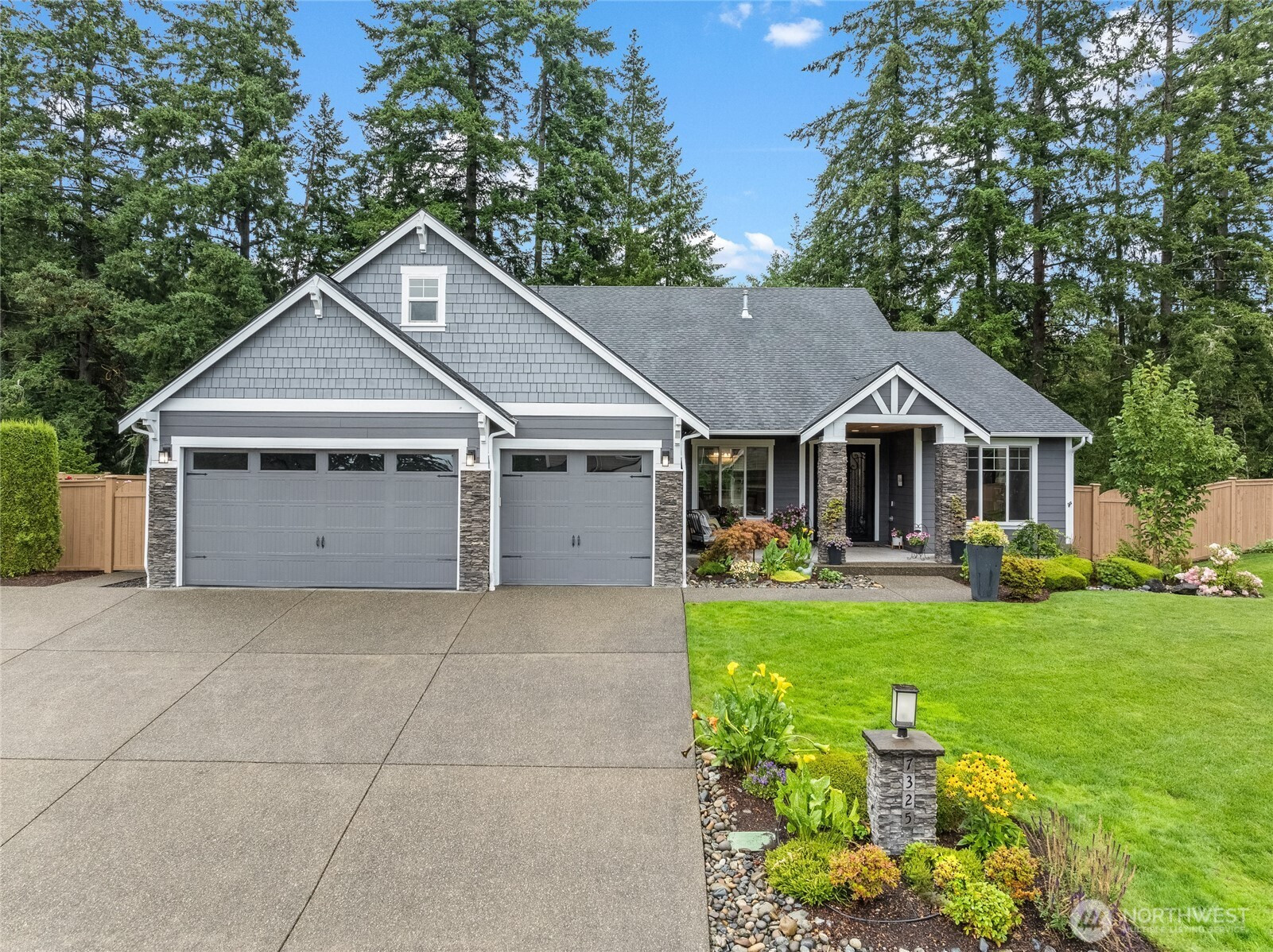 7325 72nd Avenue Ct NW, Gig Harbor, WA 98335