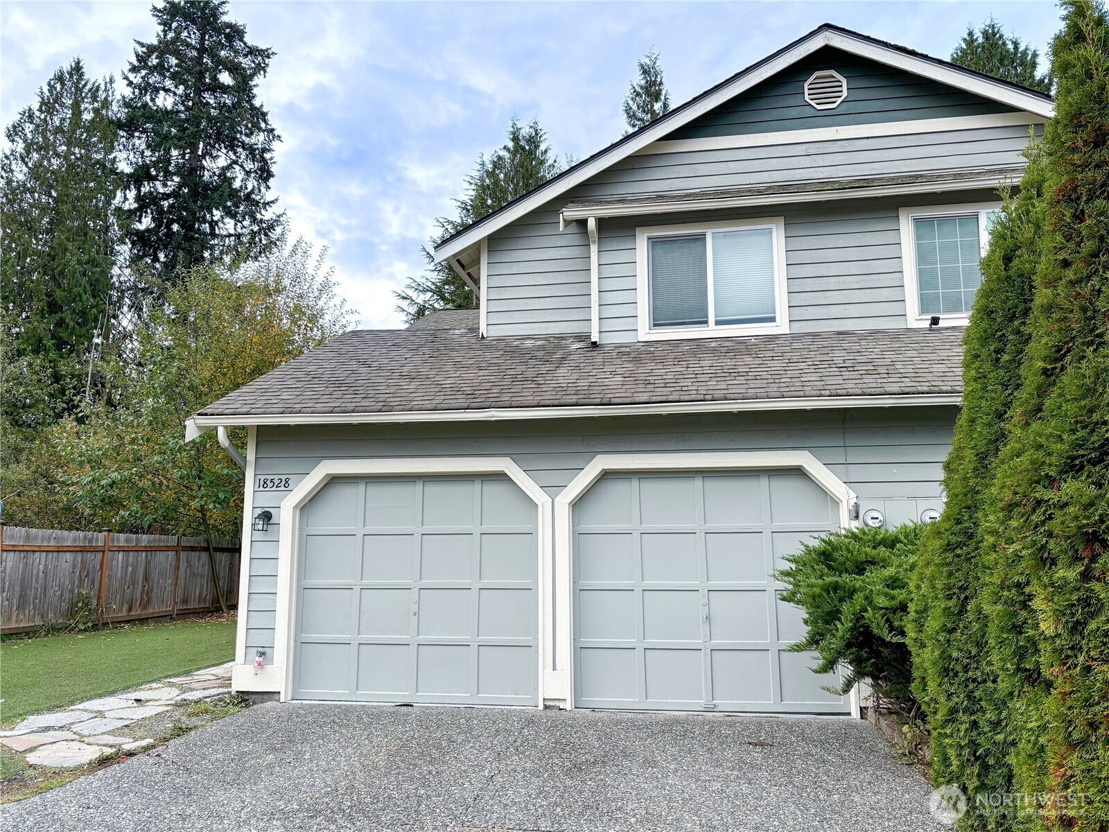 18528 20th Drive SE, Bothell, WA 98012