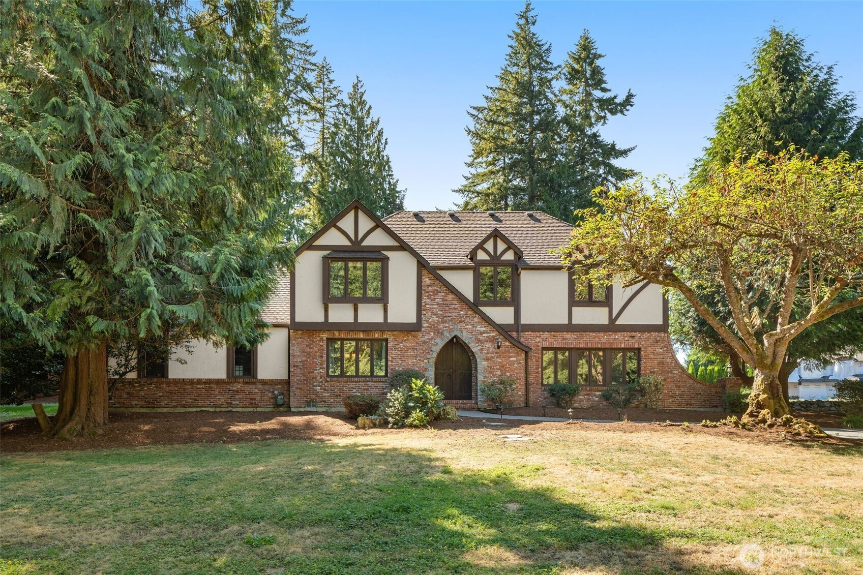 23330 75th Avenue SE, Woodinville, WA 98072