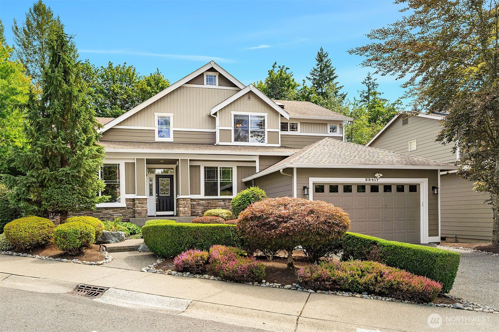 25417 NE 3rd Place, Sammamish, WA 98074