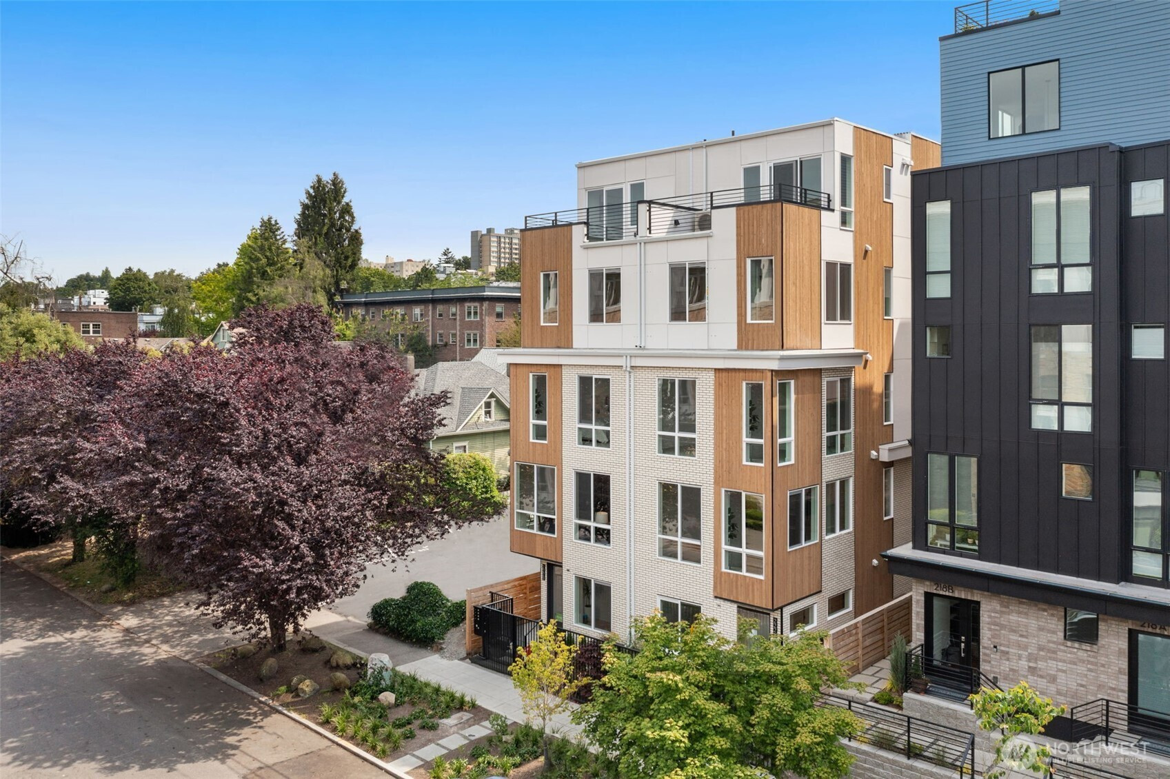 222 A 10th Avenue E, Seattle, WA 98102
