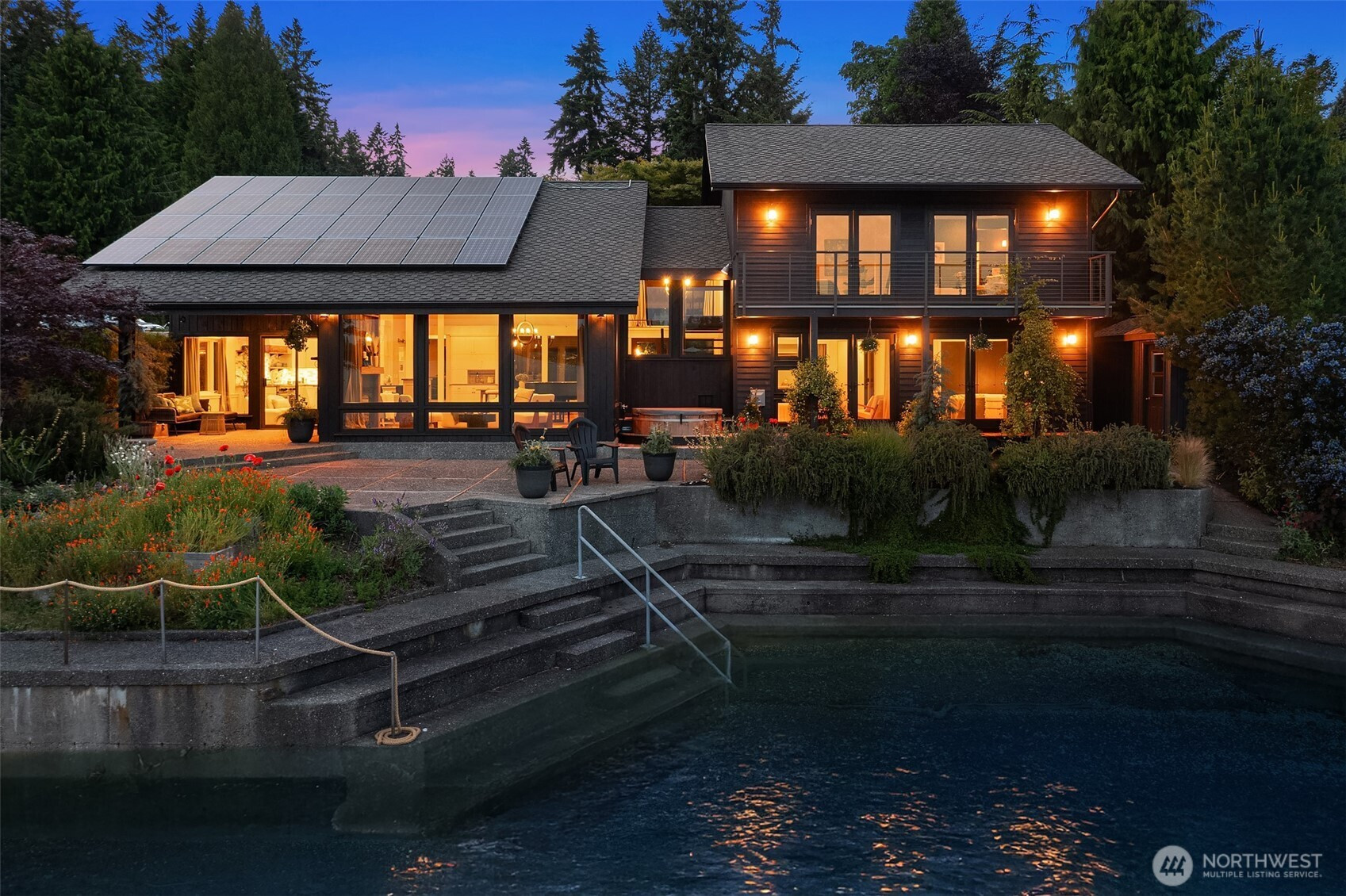 9707 SW Quartermaster Drive, Vashon, WA 98070
