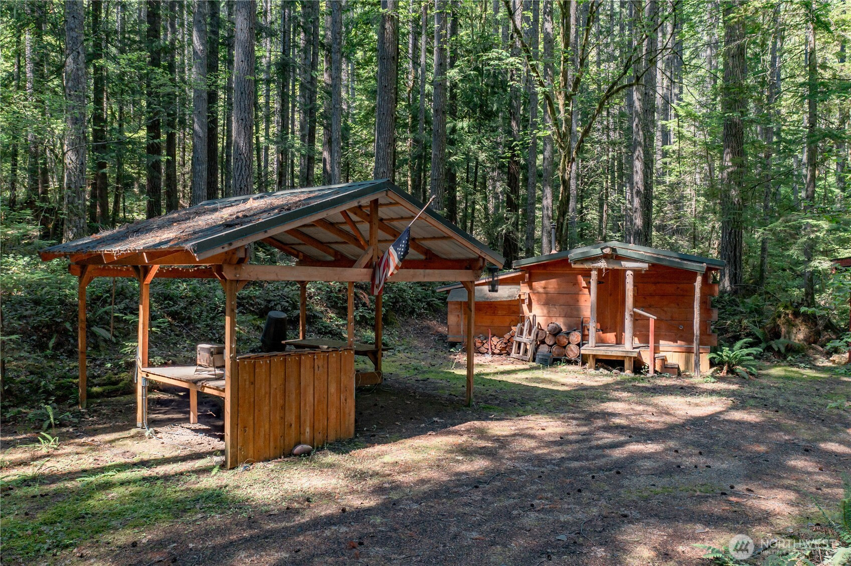 150 N Mount Church Drive, Hoodsport, WA 98548