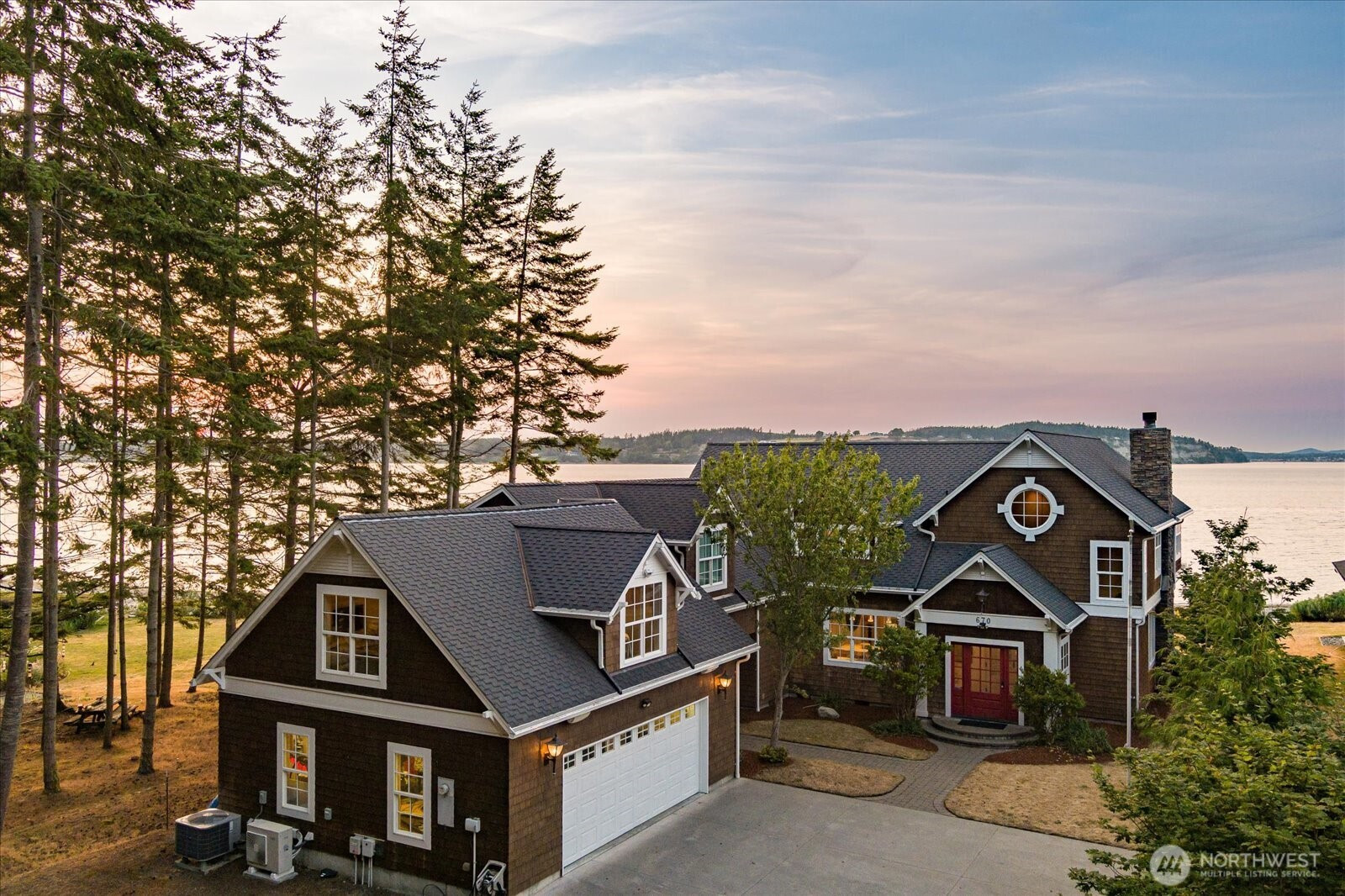 670 Indian Hill Road, Coupeville, WA 98239