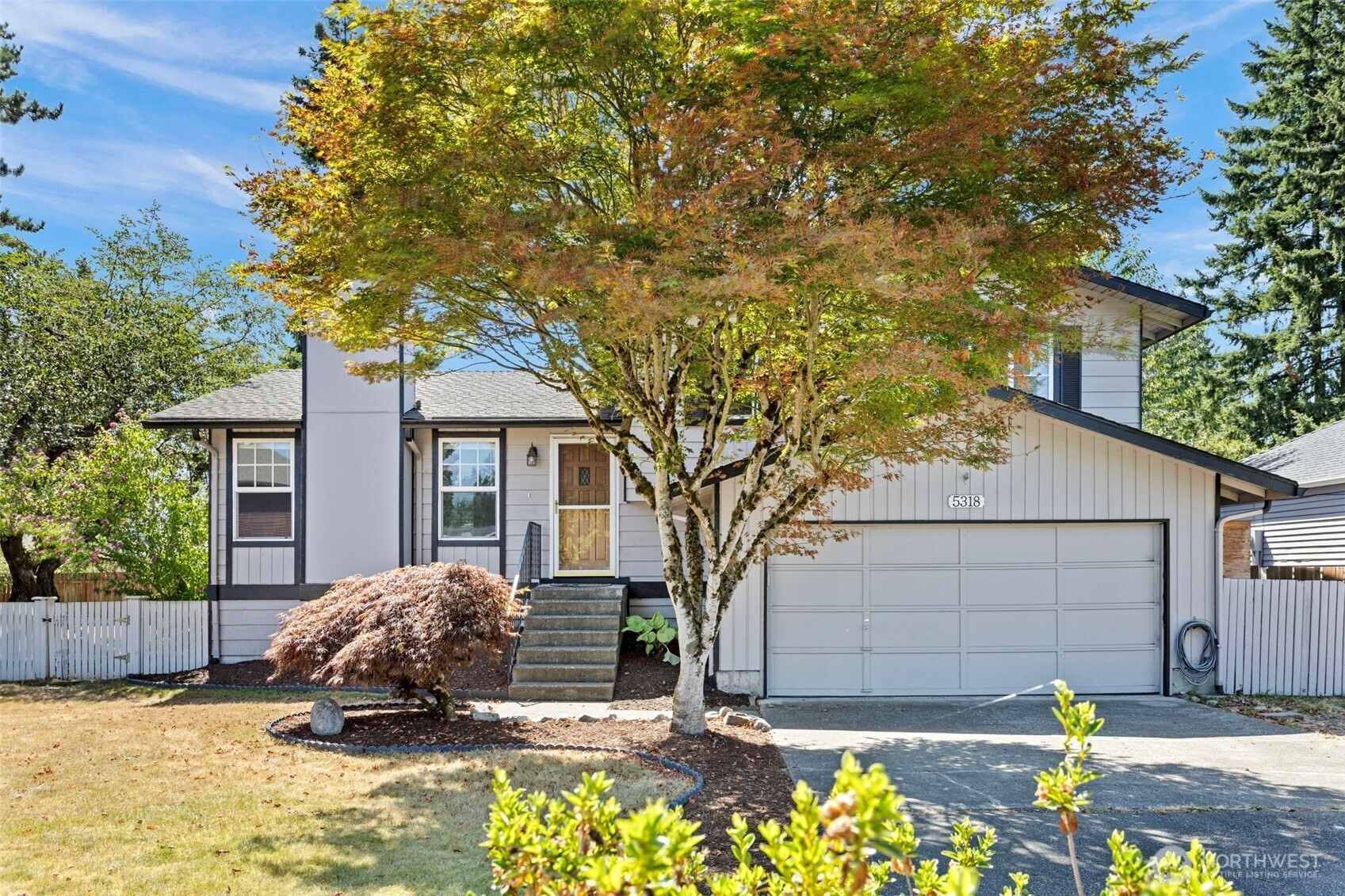 5318 NE 85th Place NE, Marysville, WA 98270